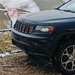 جیپ گراند شیرۆکی